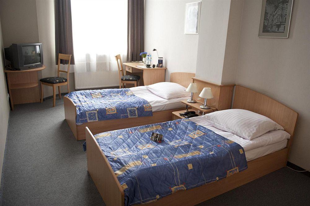 Hotel Diament Economy Gliwice Exterior photo
