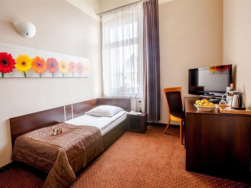 Hotel Diament Economy Gliwice Exterior photo