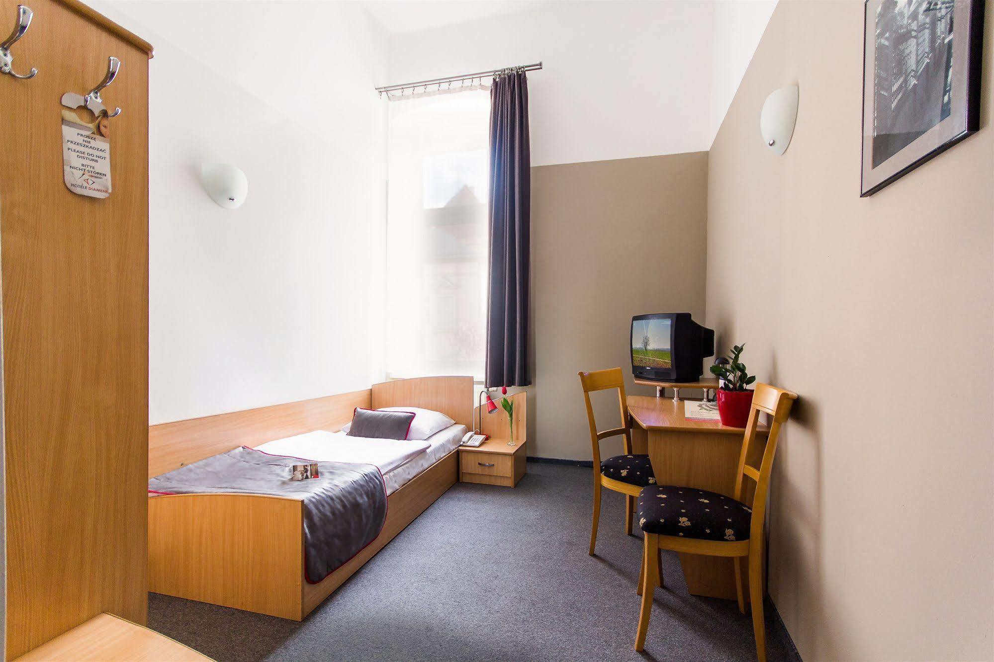 Hotel Diament Economy Gliwice Exterior photo